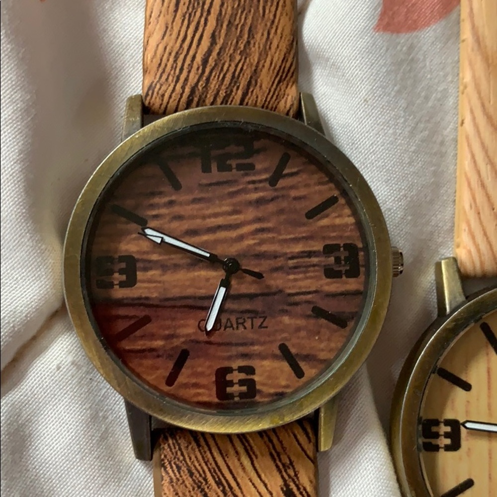 New Men’s Faux wooden watch walnut